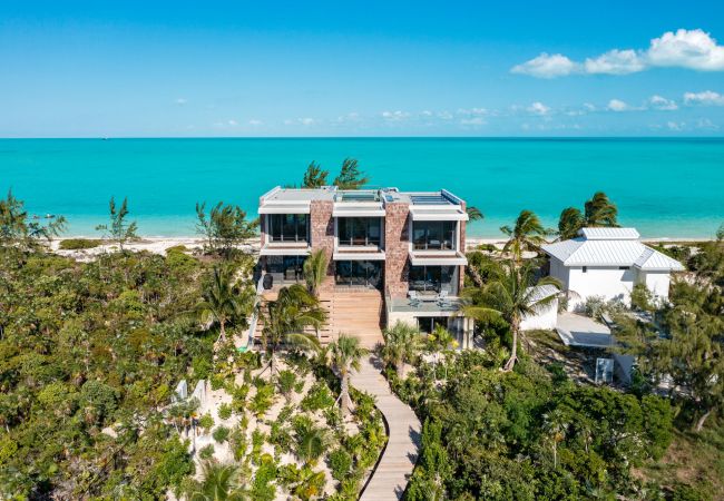 Villa in Long Bay - Villa Umi 4 BR