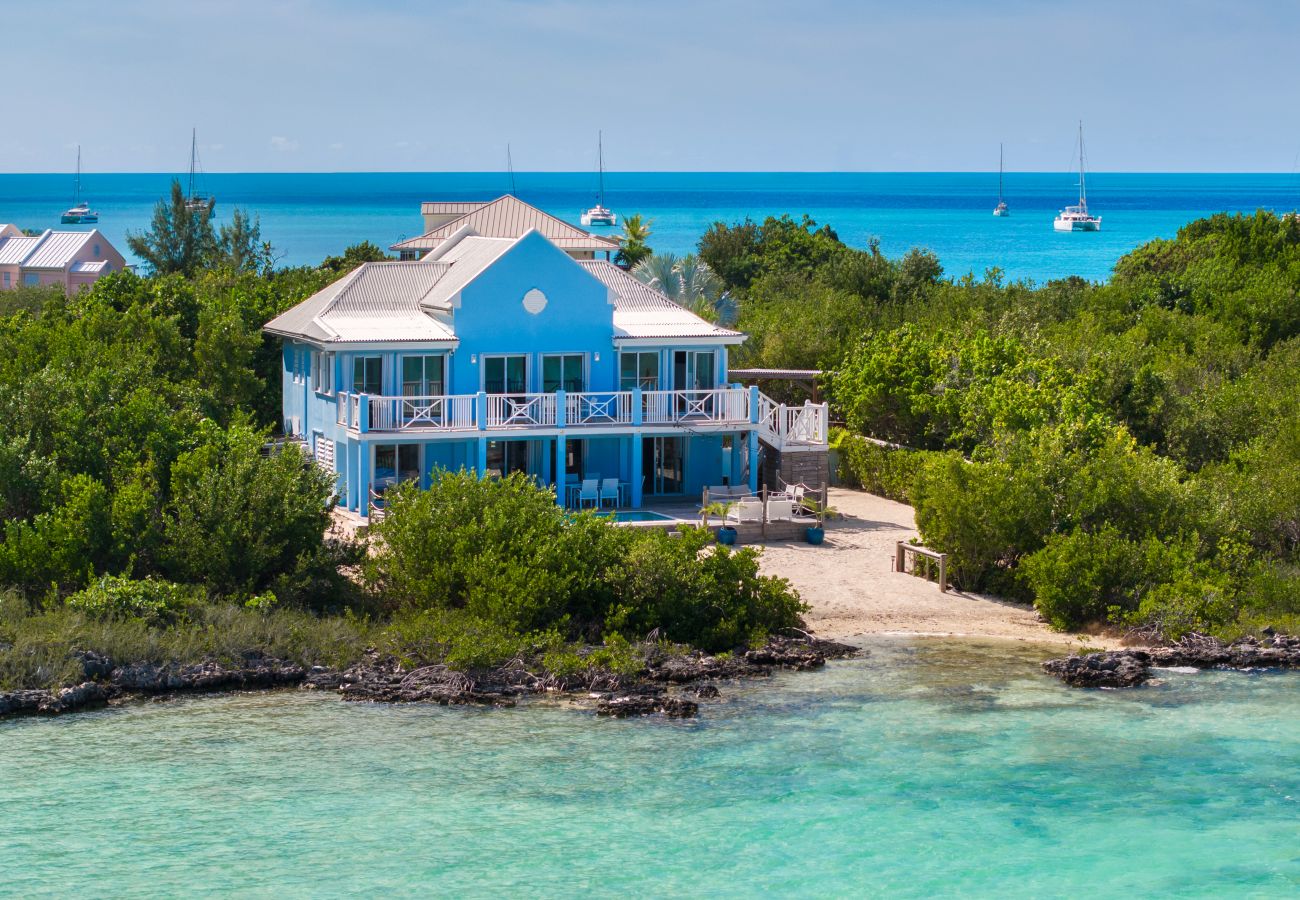 Villa in Chalk Sound - Juan Del Mar Villa