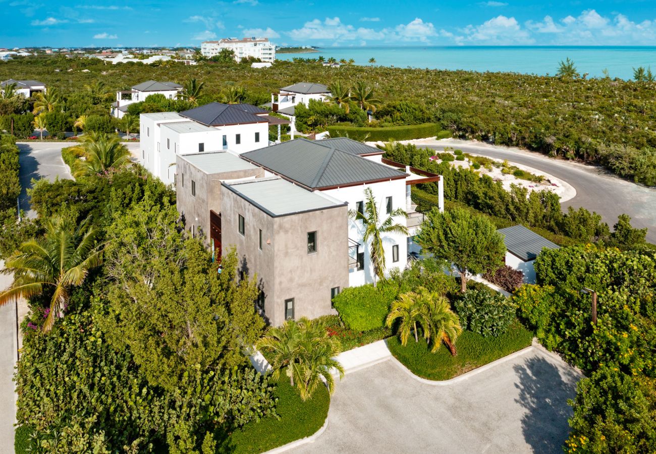 Villa in Long Bay - Bora Villa 3 BR